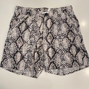 Balance Athletica The Prime Short